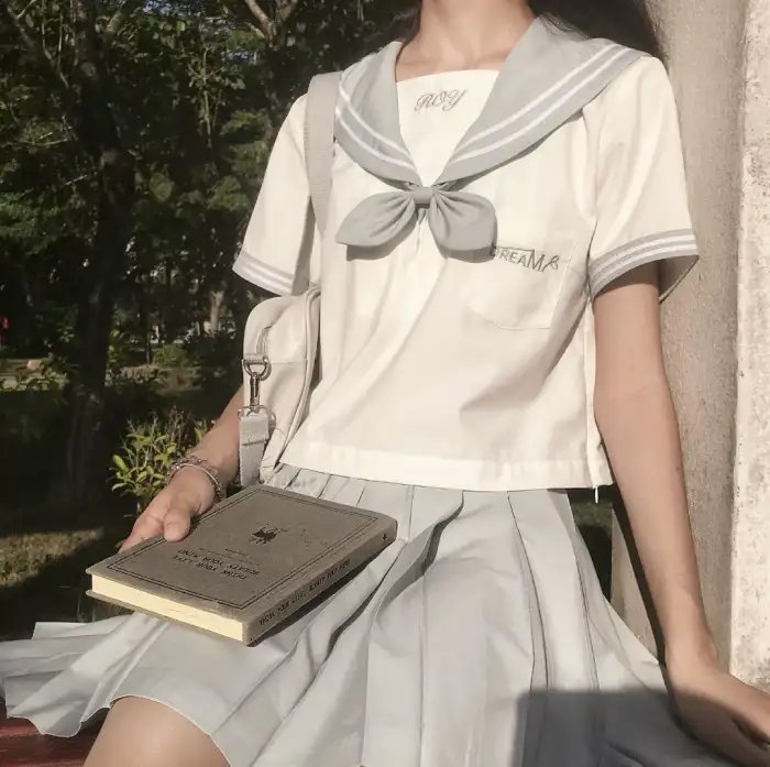 三勇士蛮荒救美